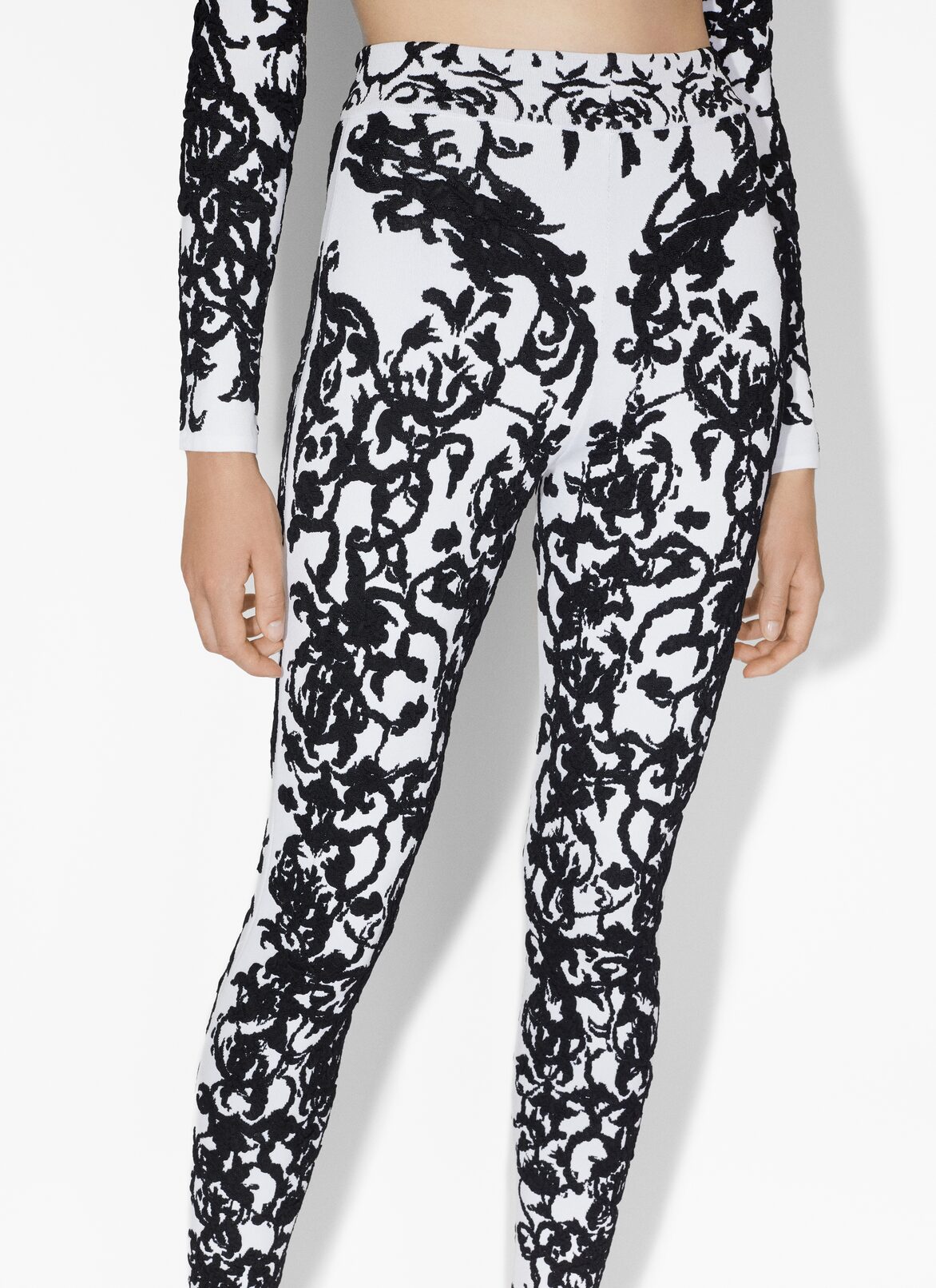 Calligraphy legging ALAÏA WHITE CALLIGRAPHY LEGGING